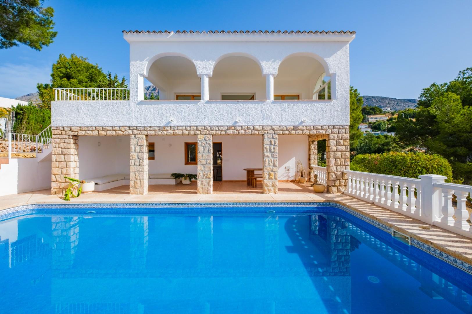 1415NS - Mittelmeer-Villa mit Meerblick und ibizenkischem Charme in Altea
