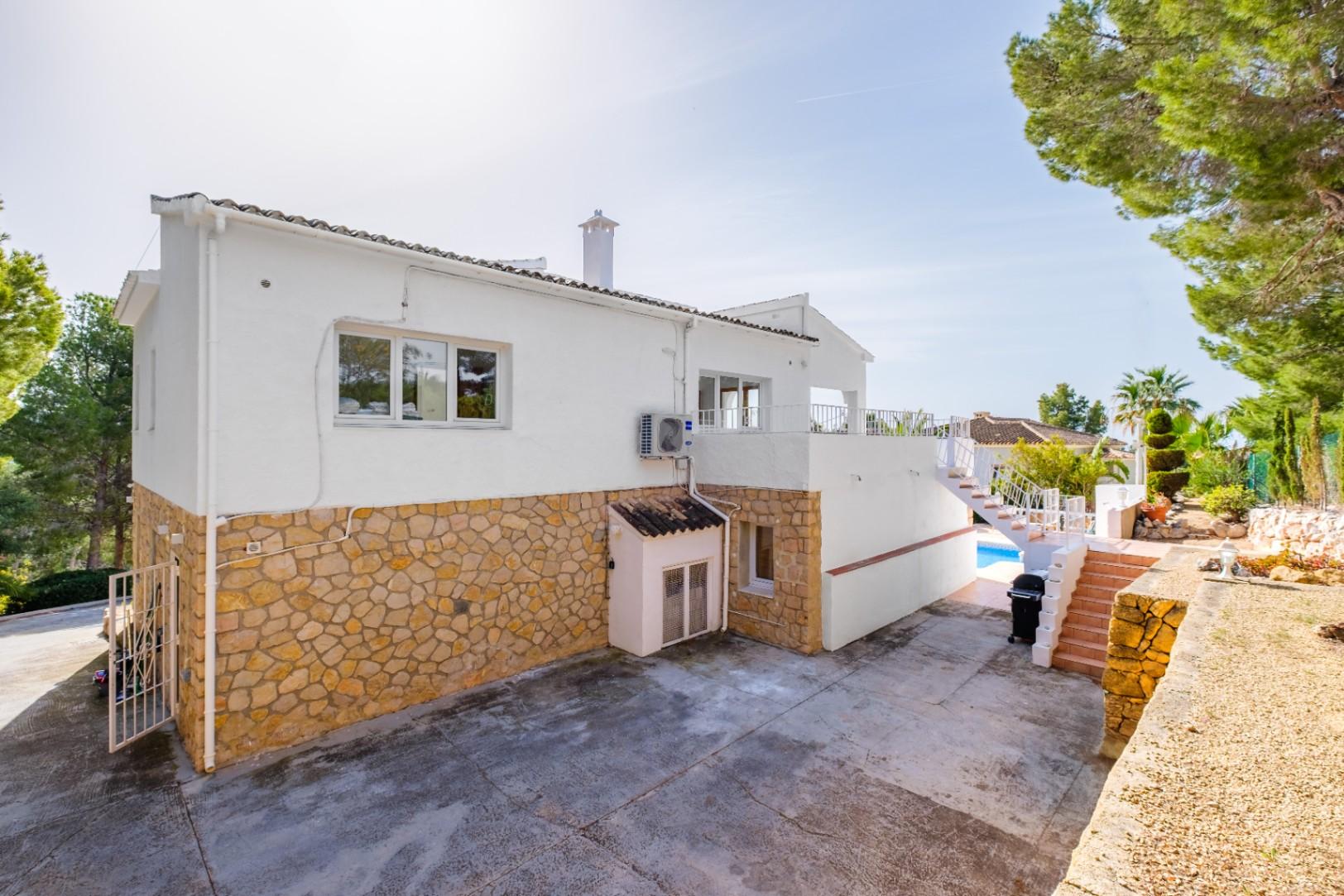 1415NS - Mittelmeer-Villa mit Meerblick und ibizenkischem Charme in Altea
