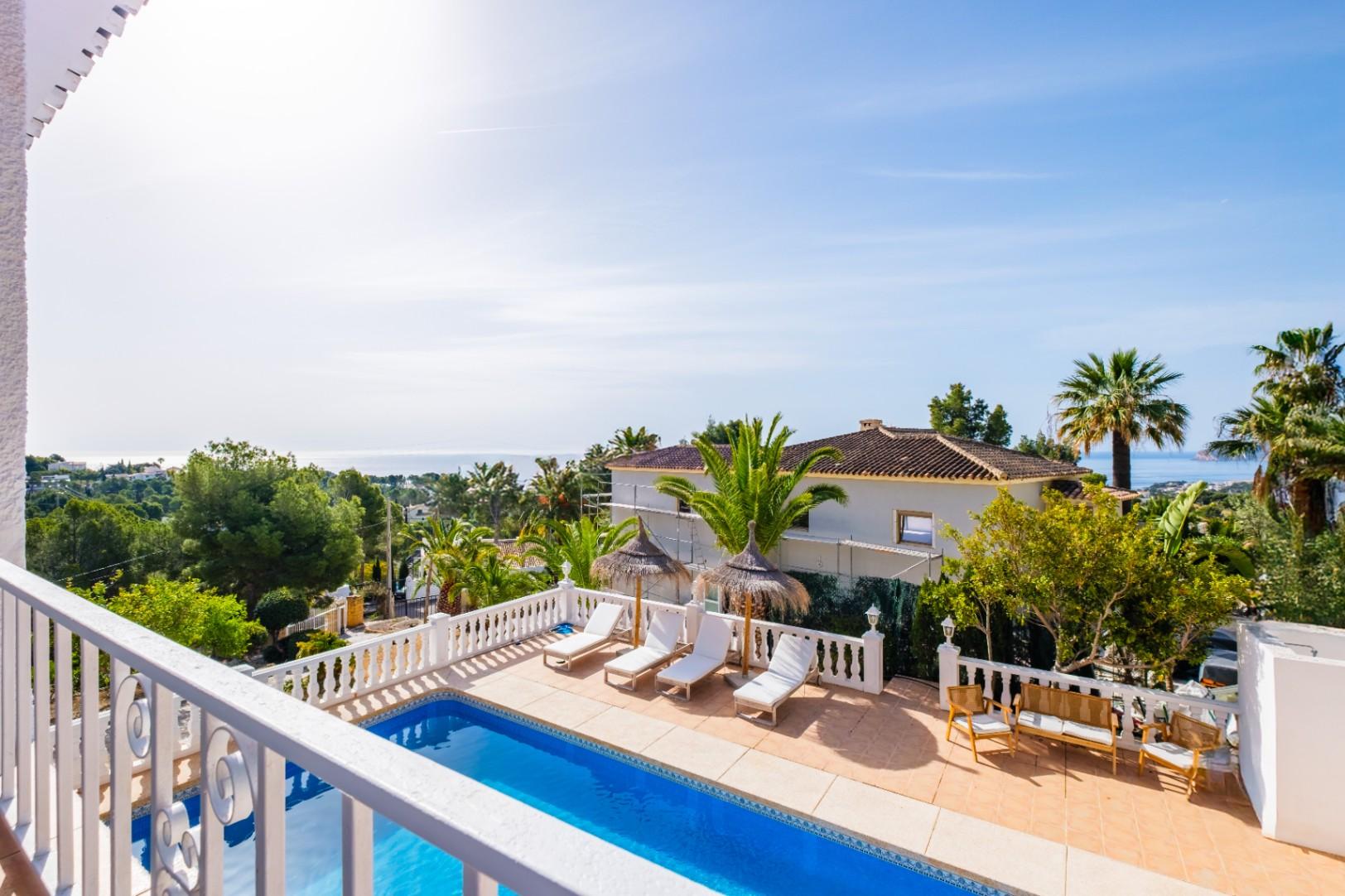 1415NS - Mittelmeer-Villa mit Meerblick und ibizenkischem Charme in Altea