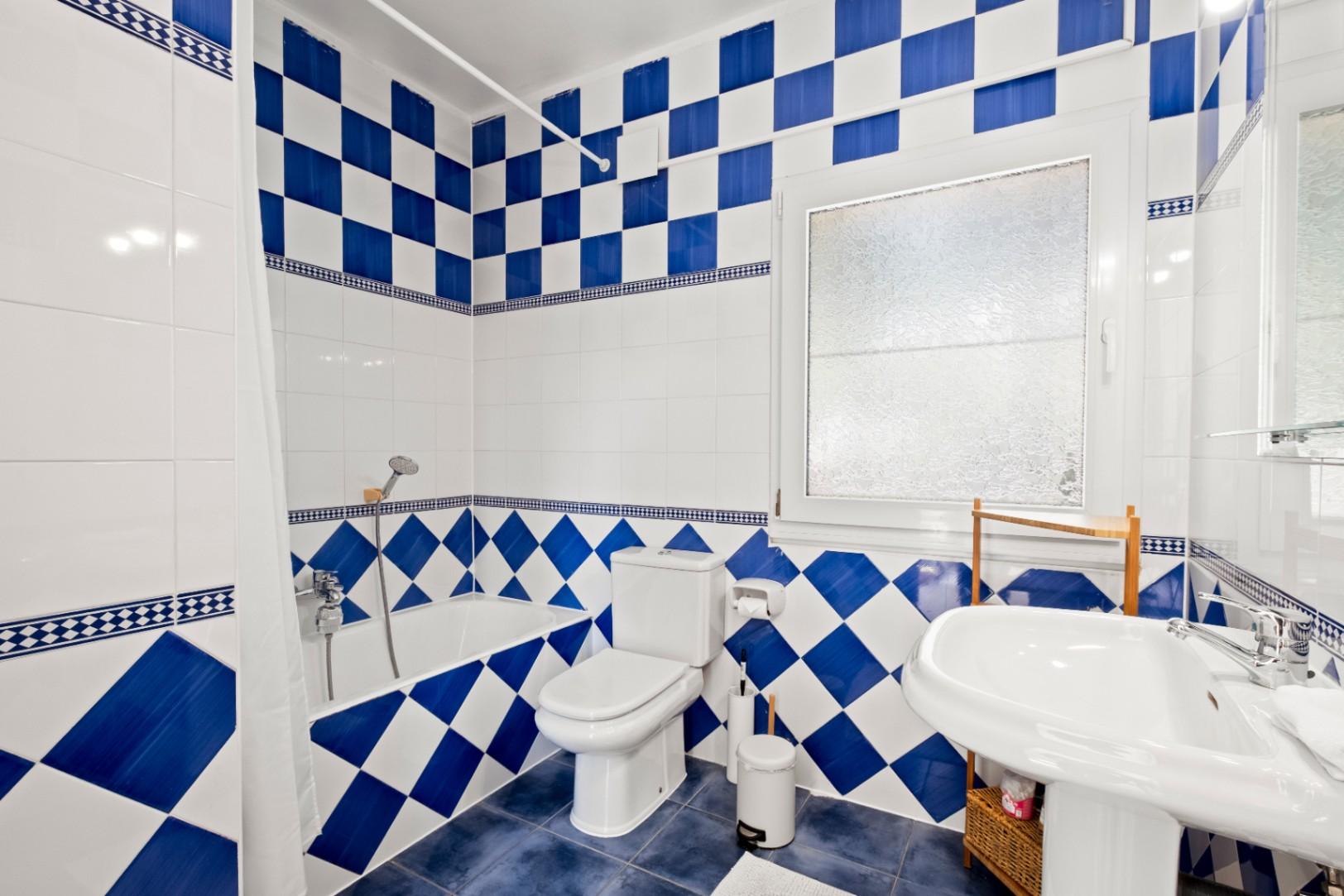 1415NS - Mittelmeer-Villa mit Meerblick und ibizenkischem Charme in Altea