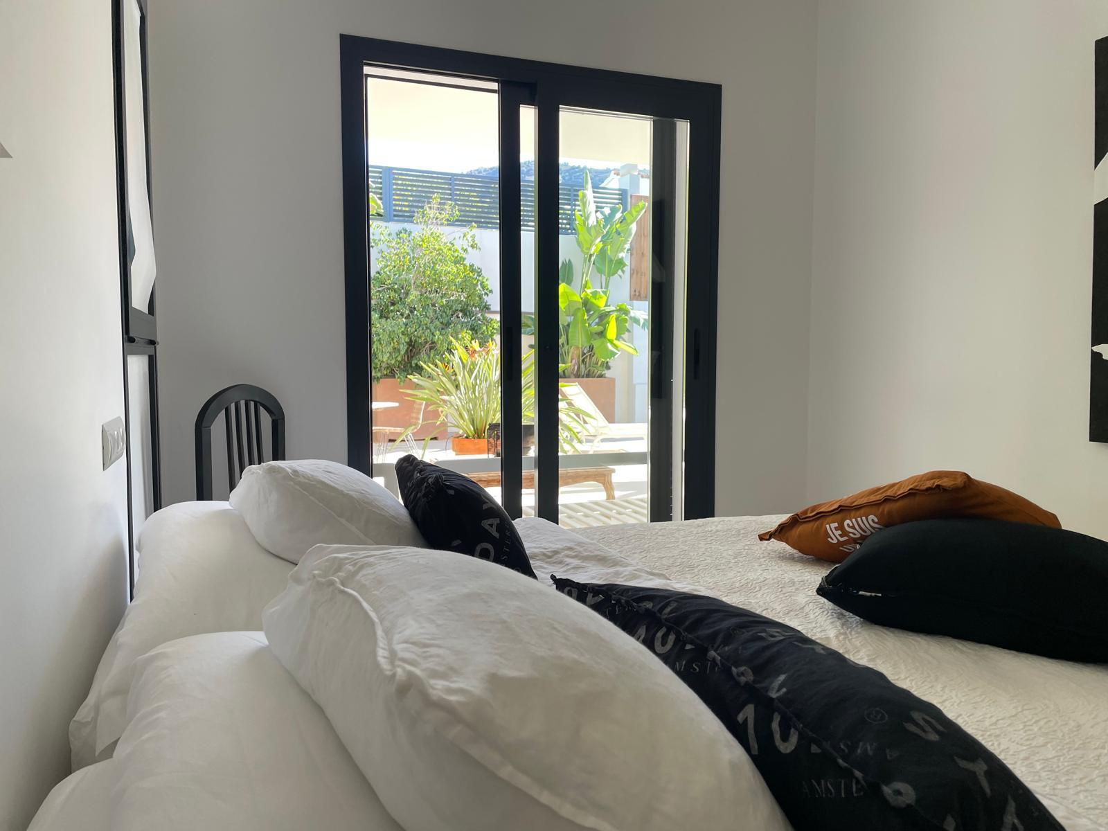 1420NS - Elegant Single-Level Villa with Private Pool in a Peaceful Residential Setting