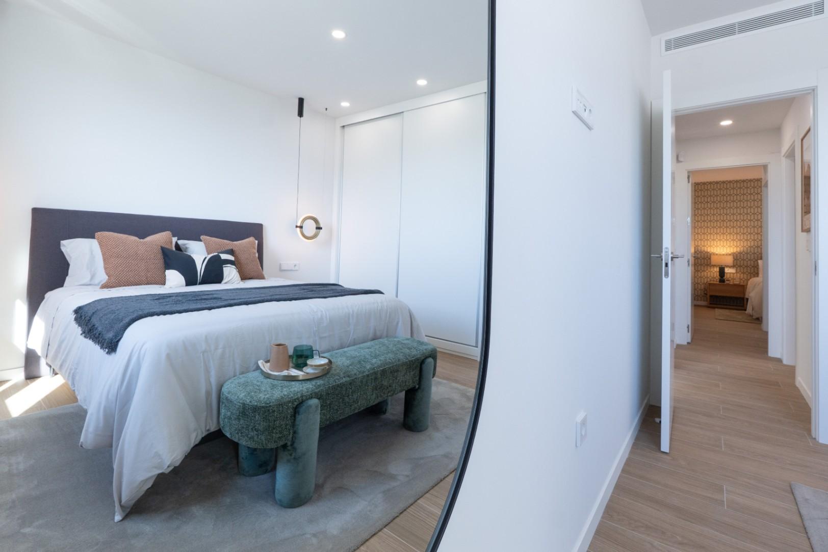 1437DA - Spacieuse villa neuve de plain-pied avec piscine privée à Polop