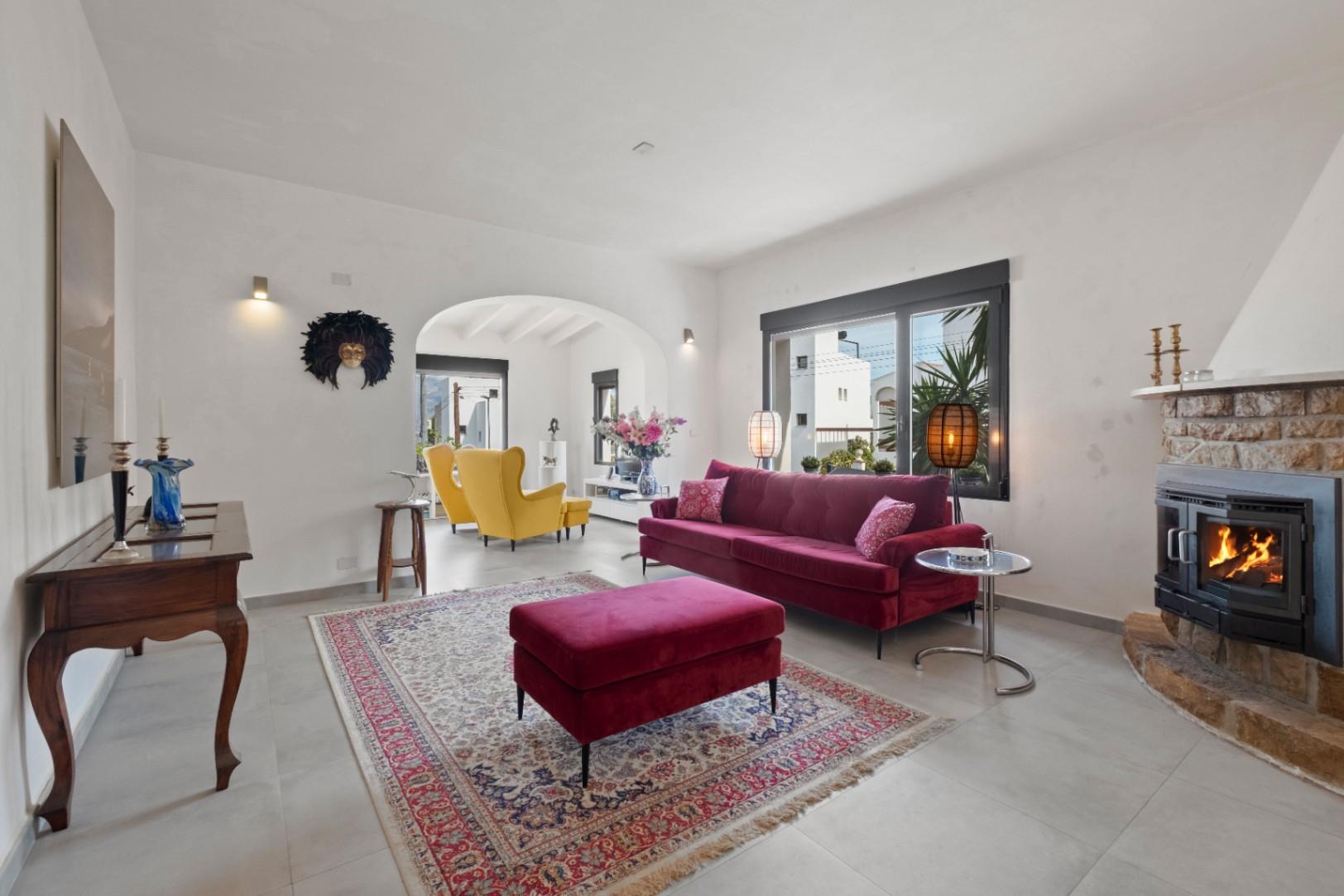 1439NS - One Story Villa with guestapartment and private pool in a quiet area of Albir,  on a short distance of towncentre.