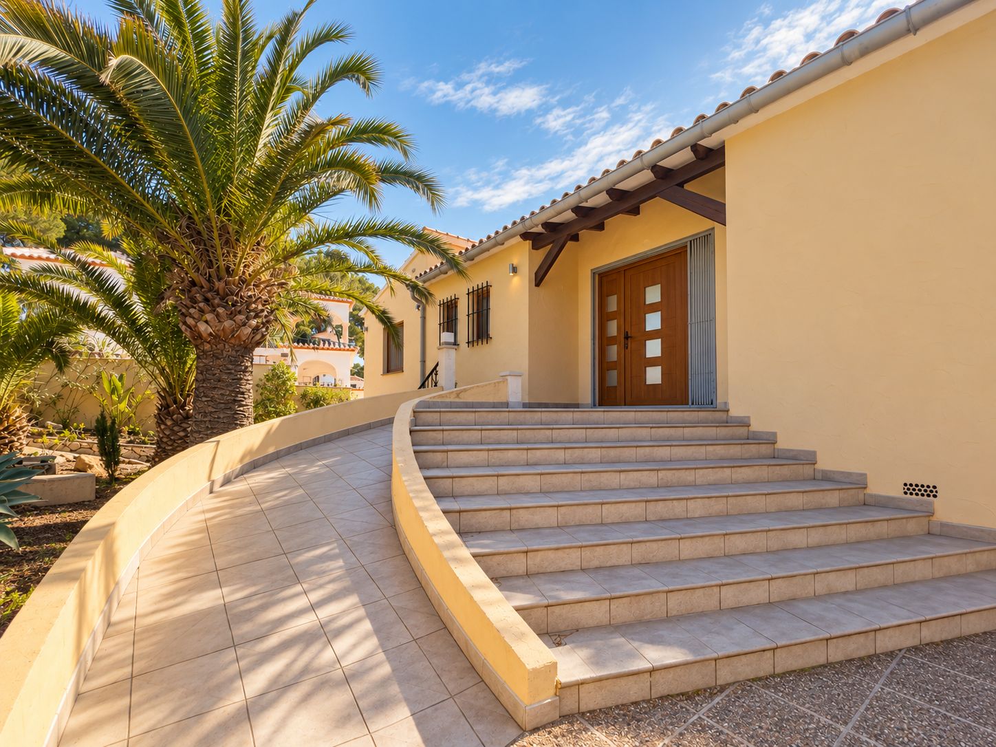 12629DR - Villa avec vue sur la mer à vendre à Moraira, à distance de marche du centre.