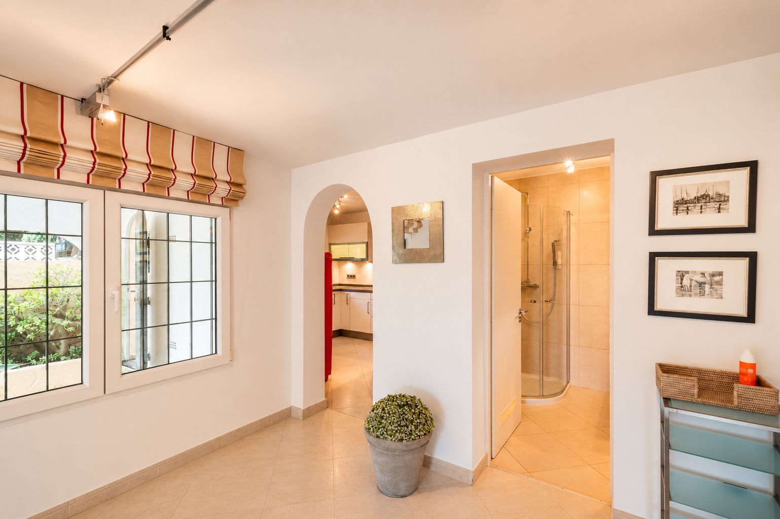 12629DR - Villa avec vue sur la mer à vendre à Moraira, à distance de marche du centre.