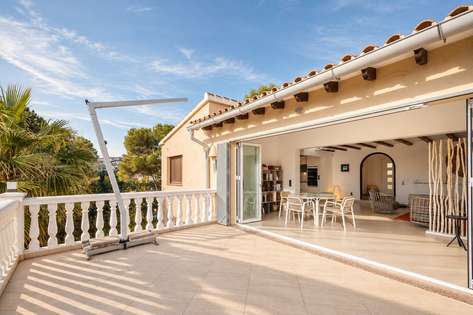 12629DR - Villa avec vue sur la mer à vendre à Moraira, à distance de marche du centre.