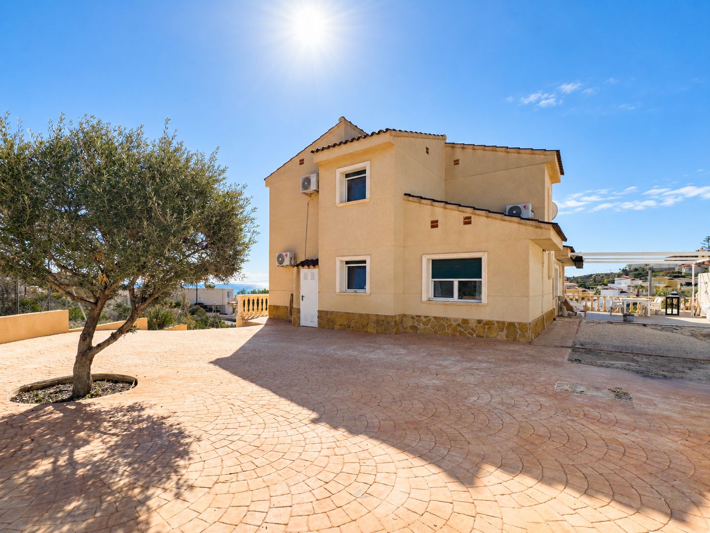 1386DA - Mediterranean Villa with Sea Views, and walking distance to the sea, in Cala D'or, Campello