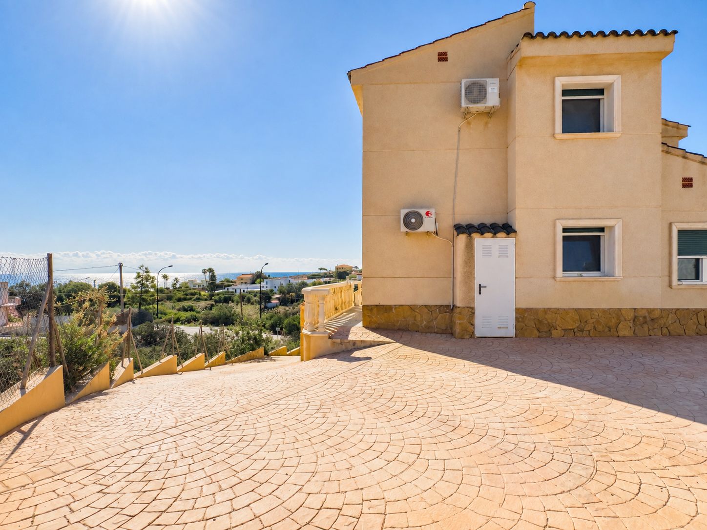 1386DA - Mediterranean Villa with Sea Views, and walking distance to the sea, in Cala D'or, Campello