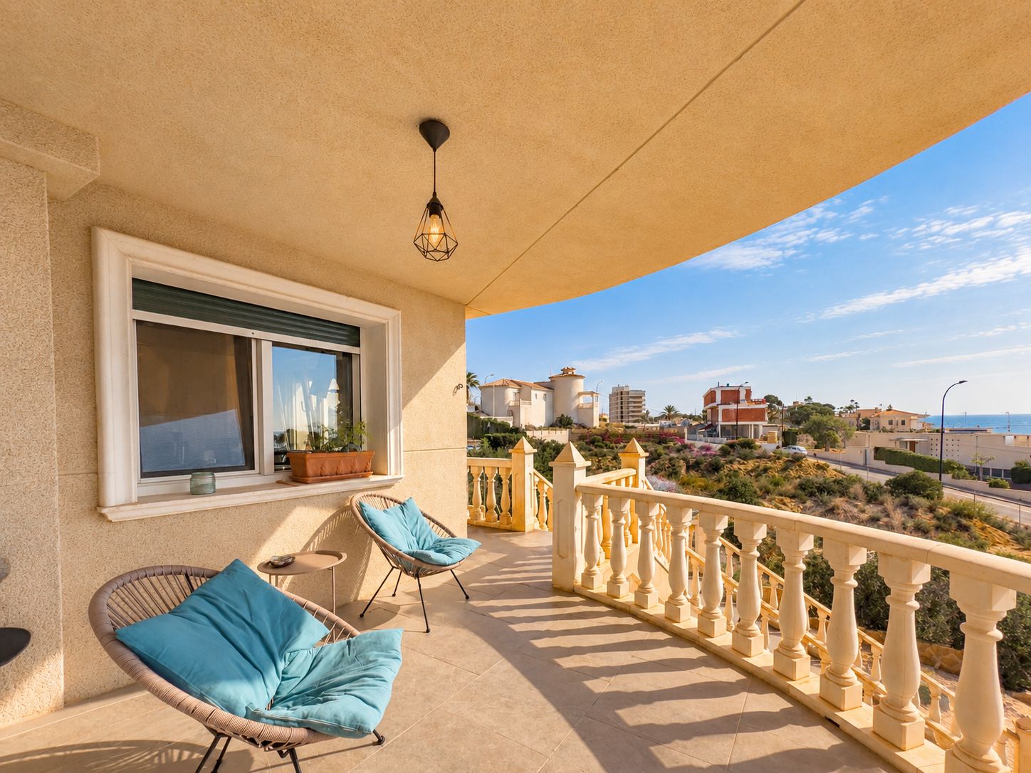 1386DA - Mediterranean Villa with Sea Views, and walking distance to the sea, in Cala D'or, Campello