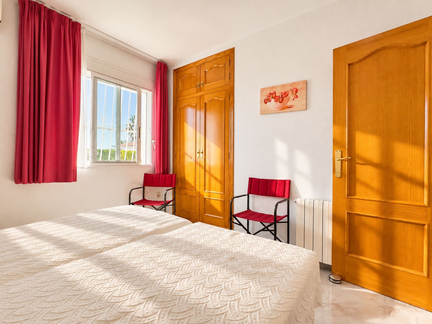 1389DA - Eengezinsvilla met privézwembad op een perceel van 750 m² in La Nucía