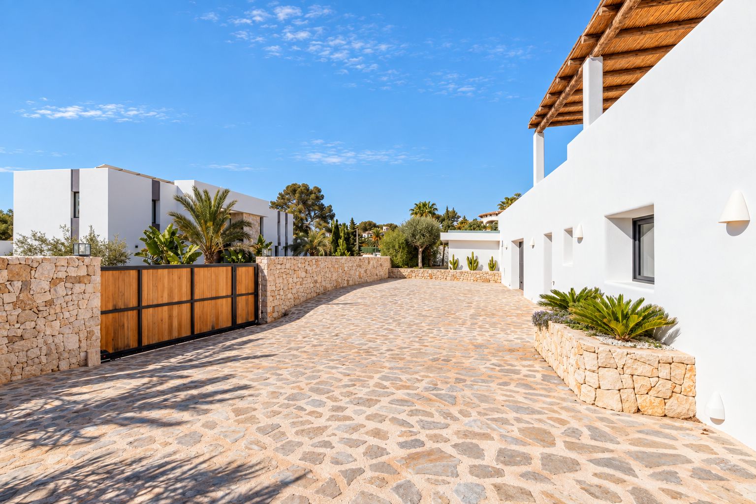 12704DA - Ibiza Style Luxury Villa in Moraira — Mediterranean Elegance Just 1 km from the Sea