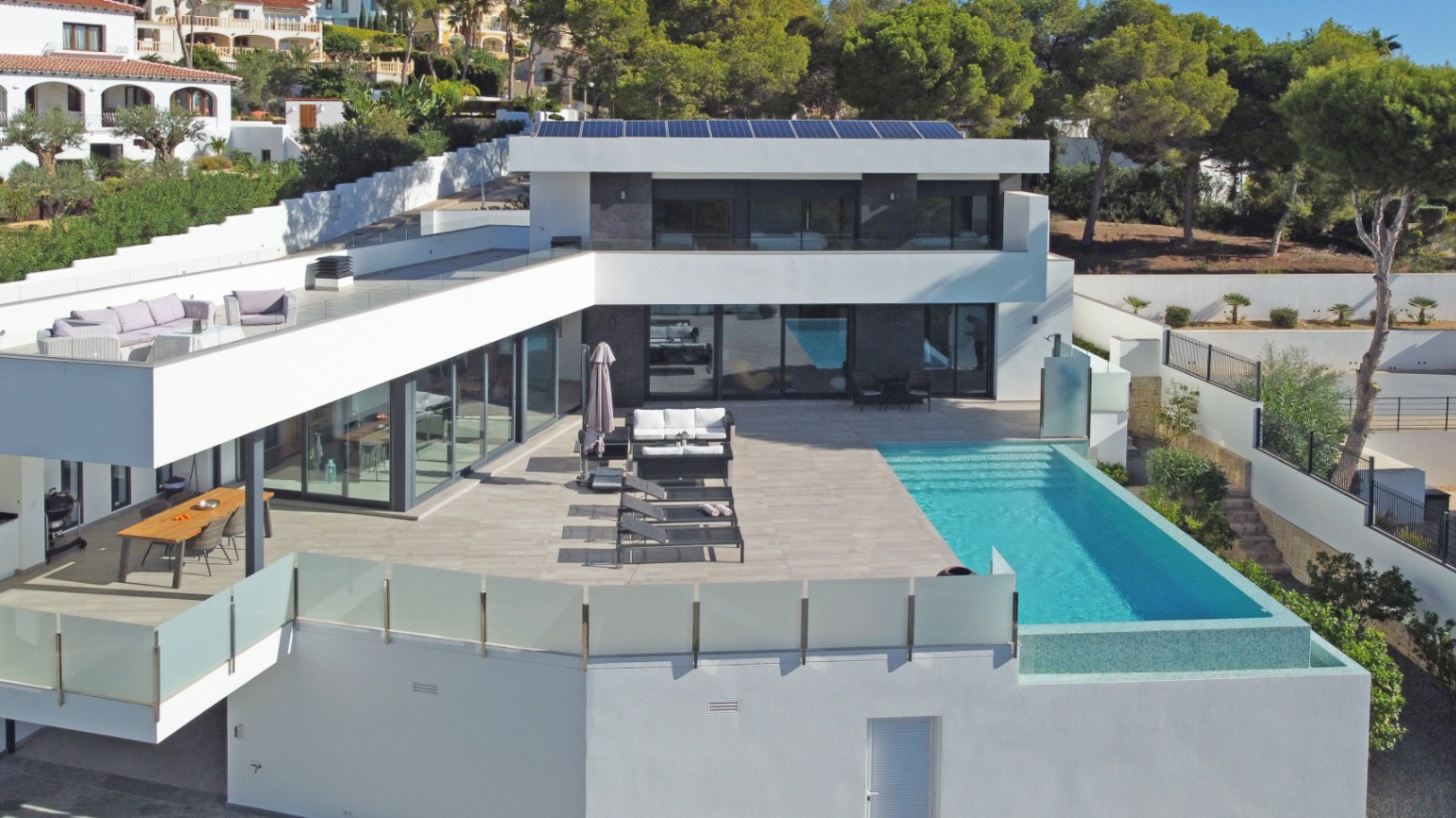 12288NS - Luxurious Modern Villa with Stunning Views in Moraira