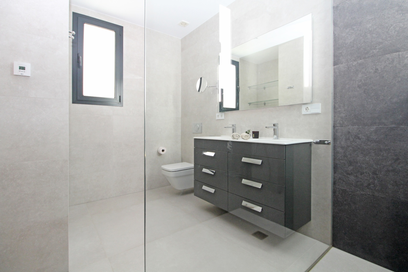 12288NS - Luxurious Modern Villa with Stunning Views in Moraira