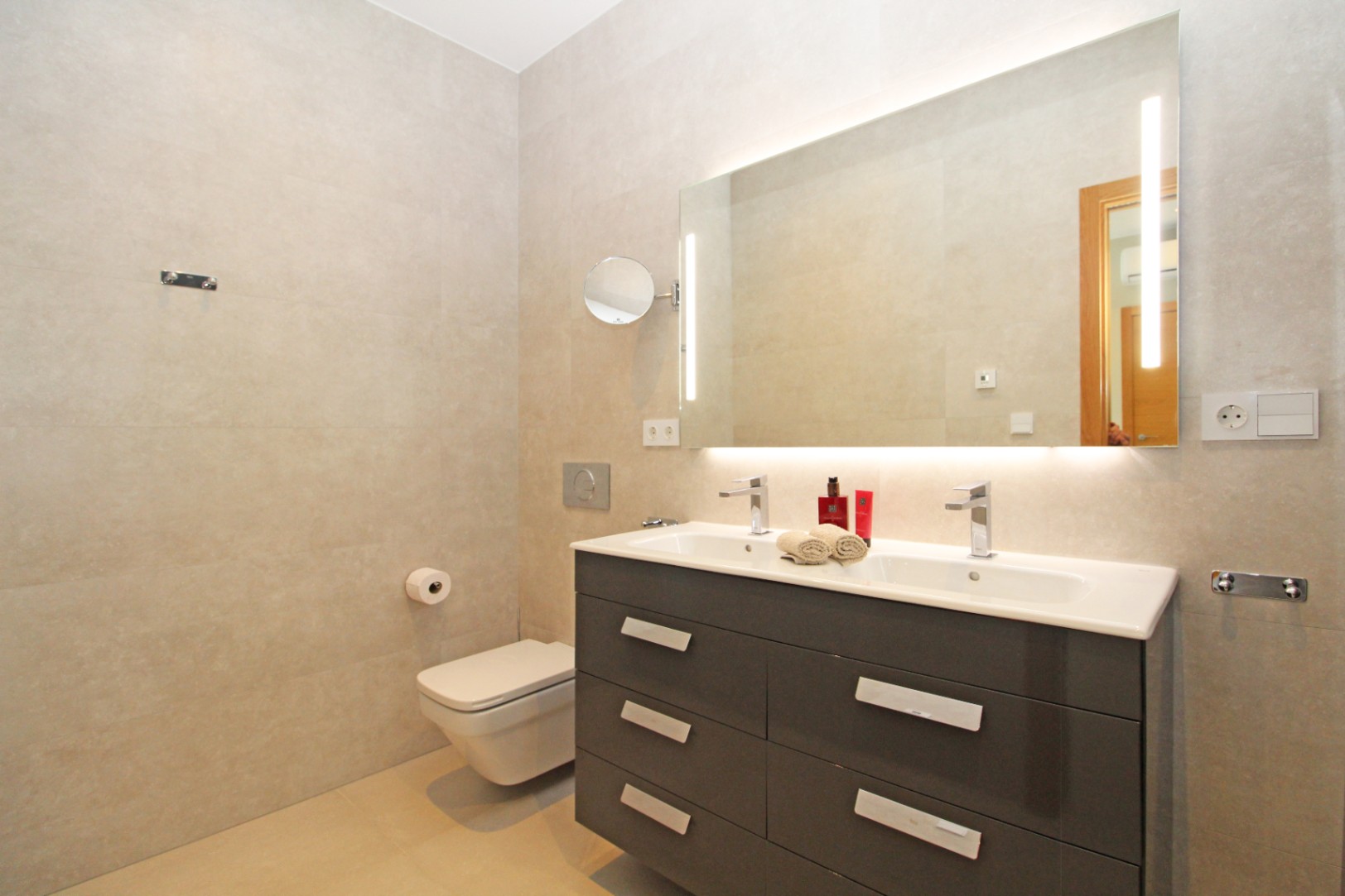 12288NS - Luxurious Modern Villa with Stunning Views in Moraira