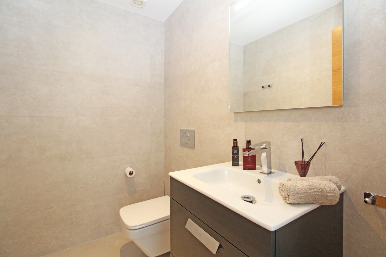 12288NS - Luxurious Modern Villa with Stunning Views in Moraira
