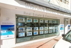 Exterior photo of our real estate office in Moraira